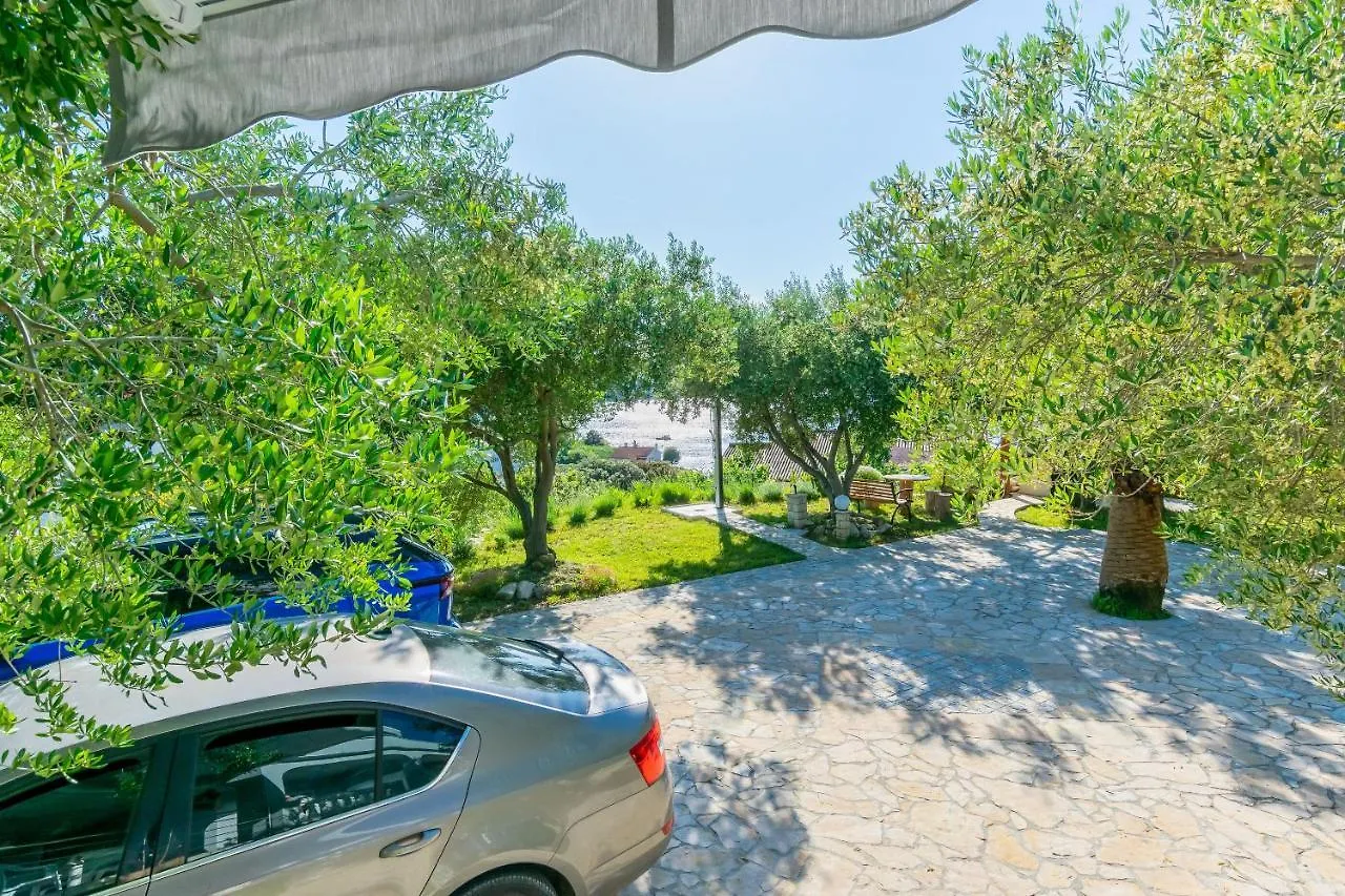 Apartments Anka Rab Island