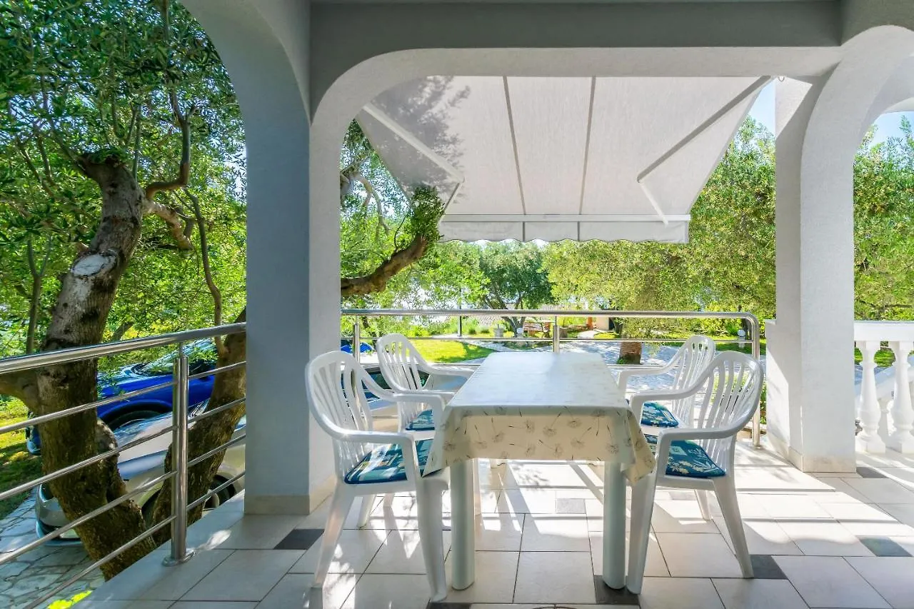 Apartments Anka Rab Island